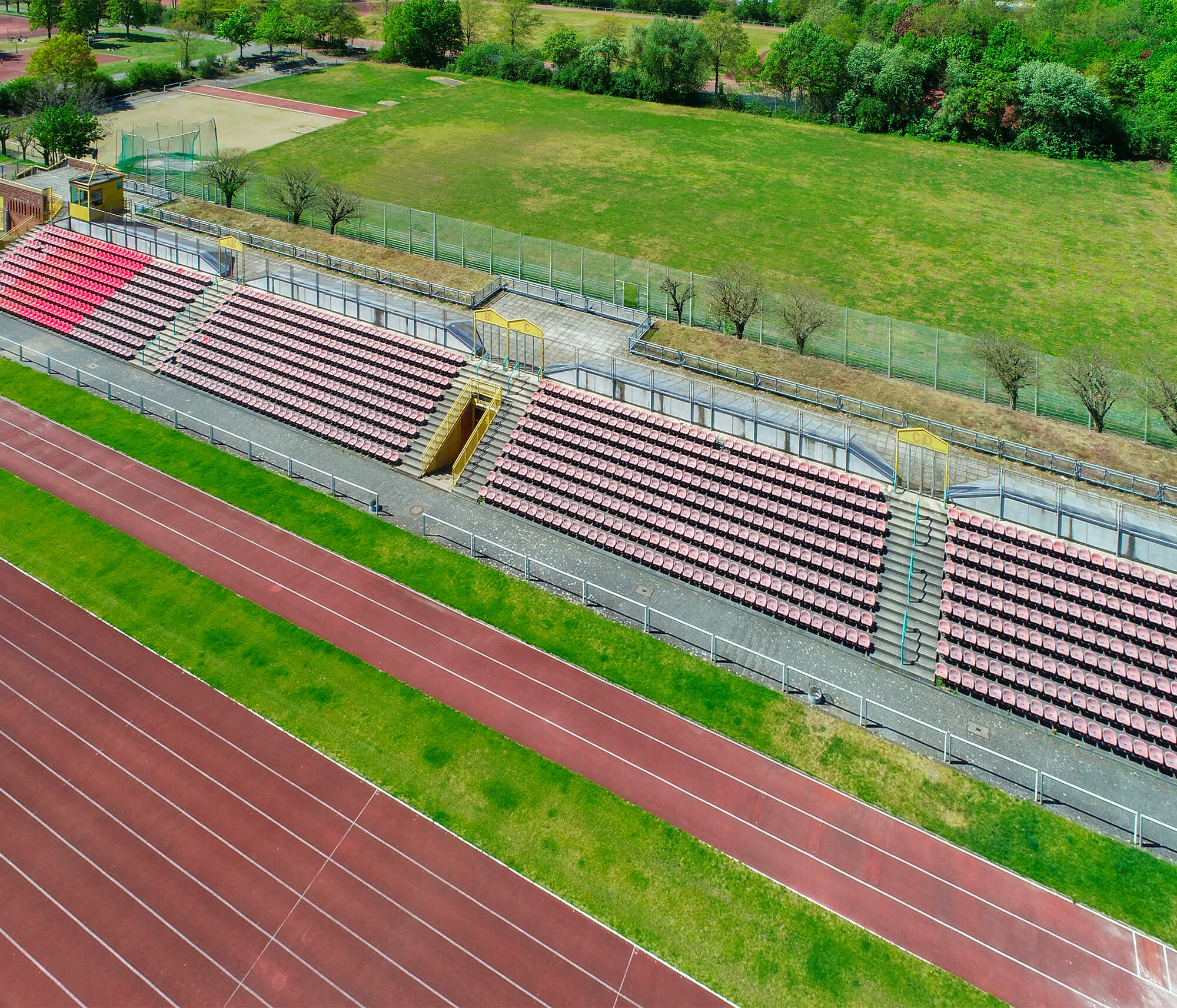 leichtathletikstadion buergerpark nord 4